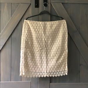 Talbots cotton skirt with laced daisy overlay, 14